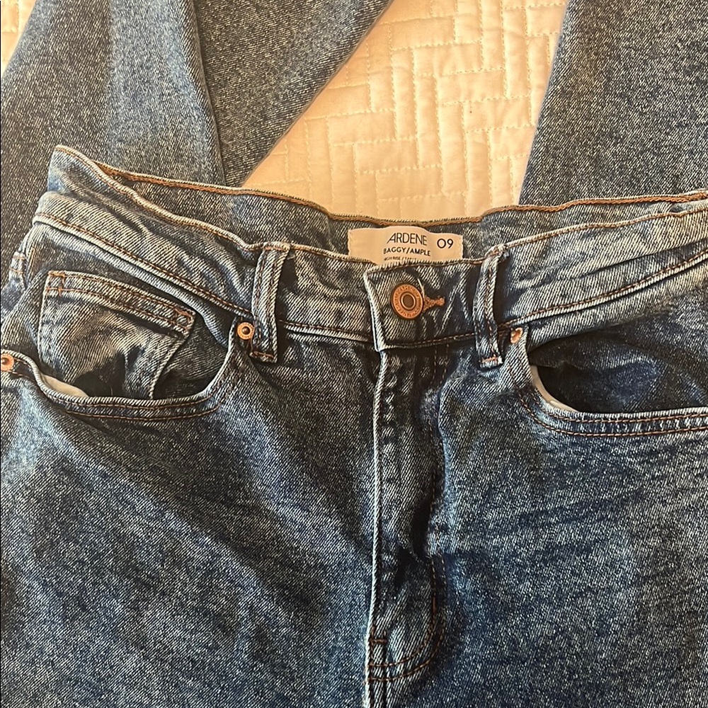 Ardene Blue Straight Leg Jeans with Vintage Wash, Size 9 - Picture 4 of 6
